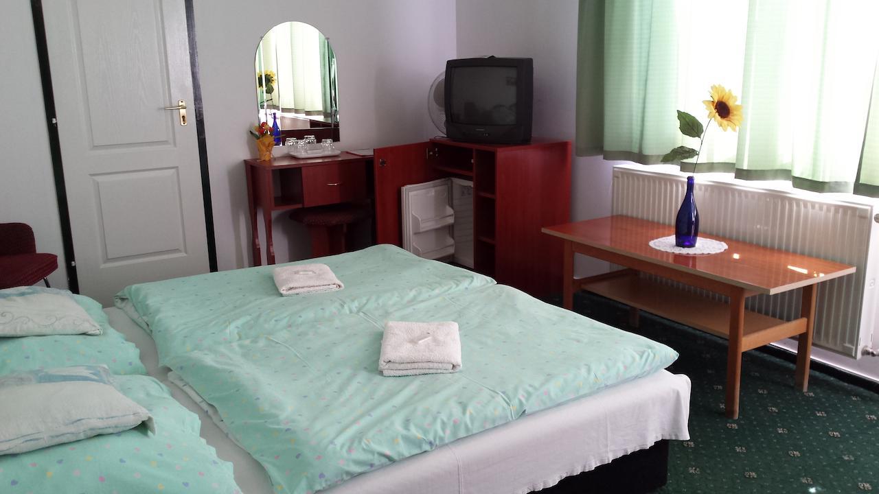 Bed and Breakfast Belko Panzio Belapatfalva Pokoj fotografie
